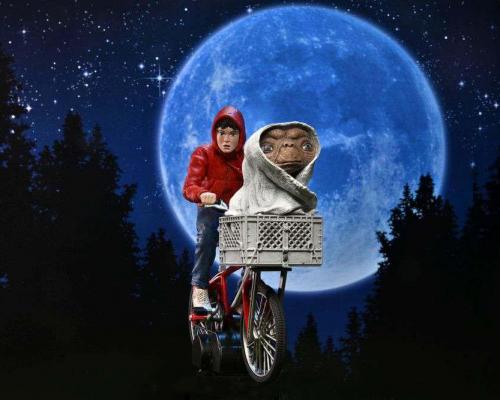 E t l extra terrestre neca 40th anniversaire elliot e t on bicycle jawascave 5