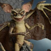 Gremlins 2 neca deluxe boxed bat gremlin 46cm jawascave 9