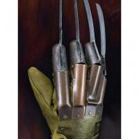 Les griffes de la nuit neca freddy glove replica jawascave 1