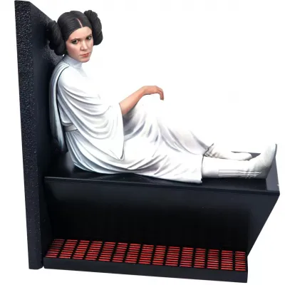 Star Wars - Diamond Select Toys - Milestones A NEW HOPE LEIA 1/6 Statue