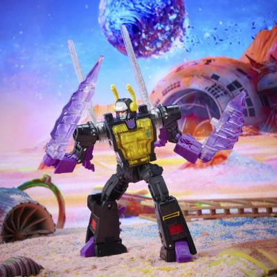 TRANSFORMERS - Hasbro - Generations Legacy Deluxe Kickback